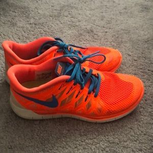 Nike sneakers size 7.5